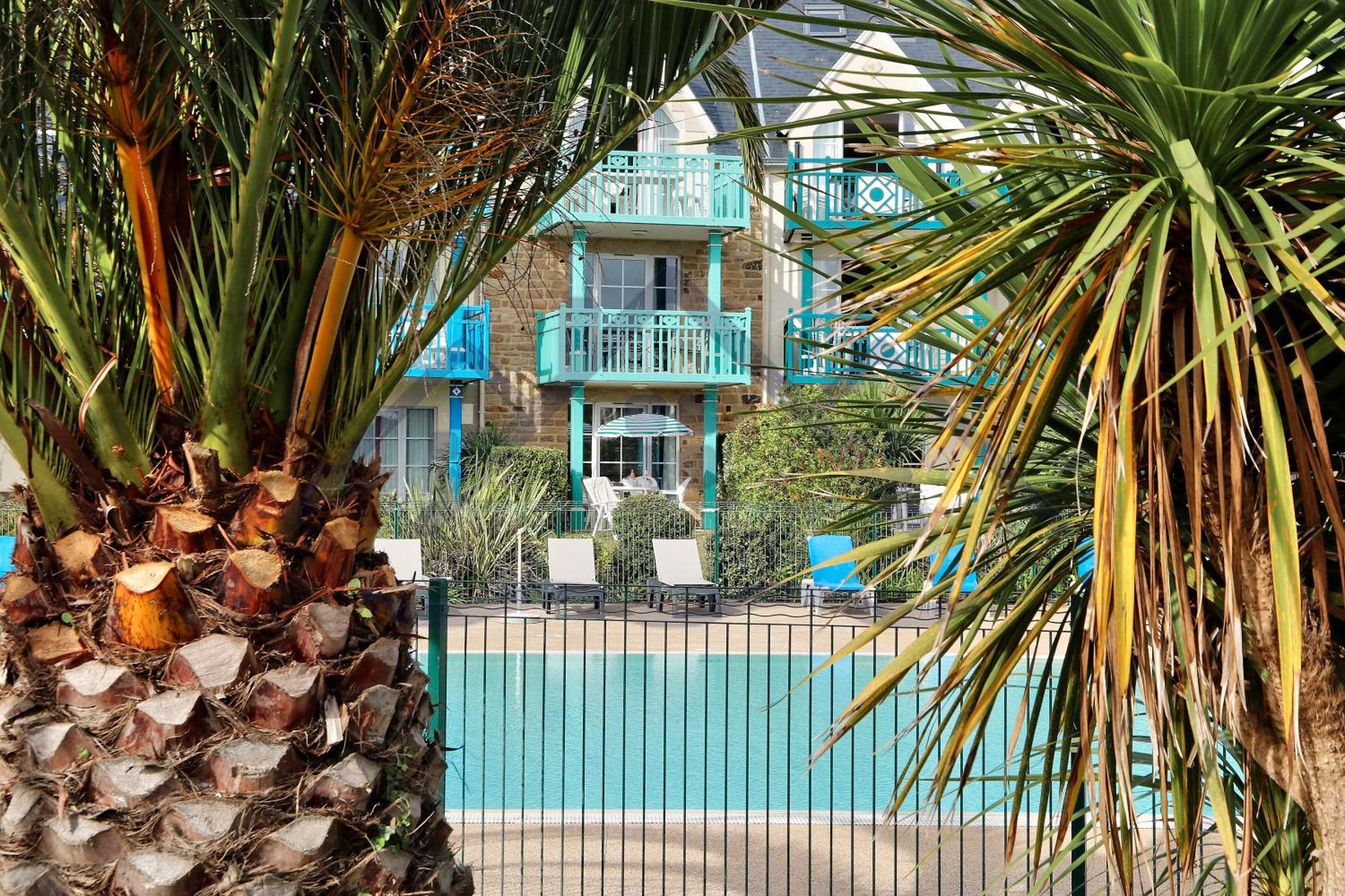 Localise A05: Vue Et Piscine Avec Wifi Et Parking Gratuit Apartment