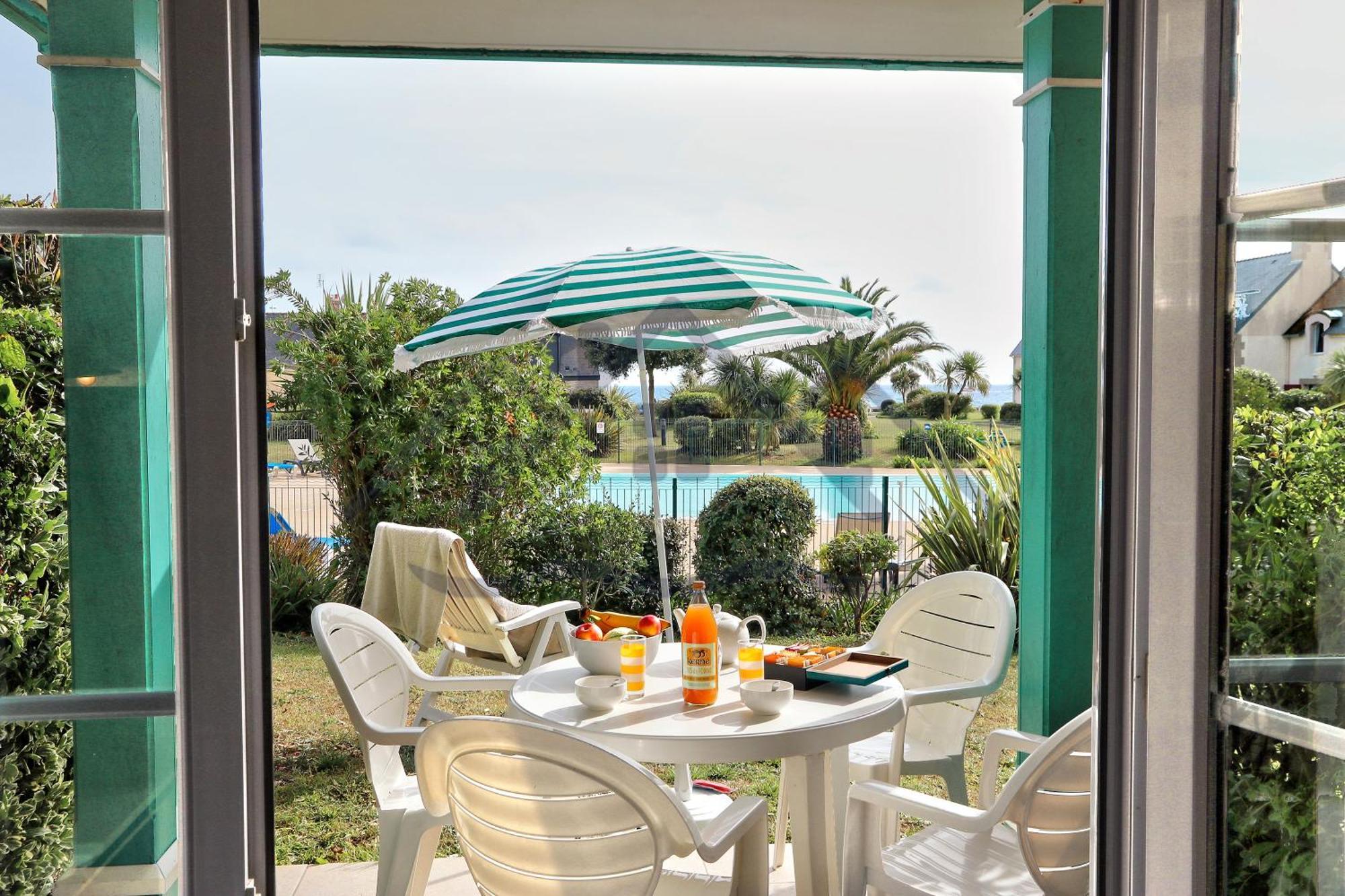 Apartment Localise A05: Vue Et Piscine Avec Wifi Et Parking Gratuit